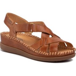 Sandały PIKOLINOS - W8K-0741 Brandy. Pomarańczowe klapki damskie Pikolinos, bez wzorów, ze skóry, bez obcasa, na obcasie. Za 429,00 zł.