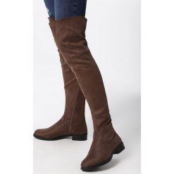 Khaki Kozaki Leslieville. Brązowe kozaki damskie Born2be, bez obcasa, na płaskiej podeszwie, bez zapięcia. Za 179,99 zł.