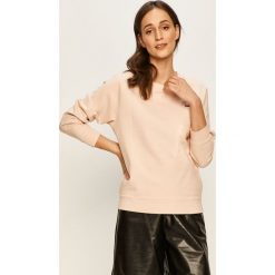 Levi's - Bluza. Różowe bluzy damskie Levi's®, s, bez wzorów, z bawełny, bez rękawów, bez kaptura. Za 279,90 zł.