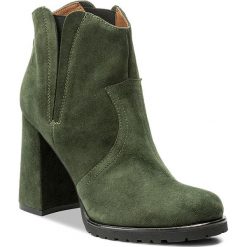 Buty zimowe damskie: Botki SOLO FEMME - 26531-15-G73/000-13-00 Oliwka