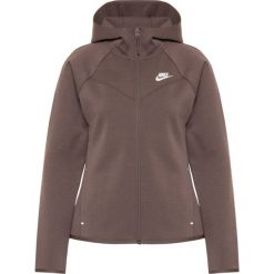 Bluza NIKE Sportswear Windrunner Tech Fleece BV3455. Pomarańczowe bluzy damskie Nike, m, bez wzorów, z bawełny, bez rękawów, bez kaptura. Za 399,00 zł.