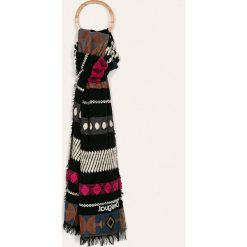 Desigual - Szal. Czarne szaliki damskie Desigual, bez wzorów, z bawełny. W wyprzedaży za 99,90 zł.