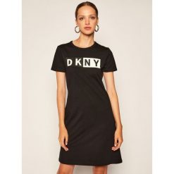 Sukienka dzianinowa DKNY Sport DP9D4261. Czarne sukienki damskie DKNY Sport, xs, bez wzorów, z dzianiny, sportowe, bez kołnierzyka, bez rękawów, sportowe. Za 259,00 zł.