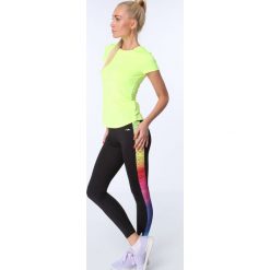 Leginsy sportowe z kolorowymi lampasami MR14989. Szare legginsy sportowe damskie Fasardi, xs, bez wzorów. Za 59,00 zł.