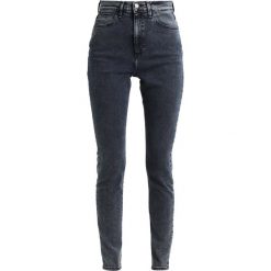 Wrangler SUPER HI SKINNY Jeans Skinny Fit blue moon. Szare jeansy damskie Wrangler, z elastanu. W wyprzedaży za 230,30 zł.