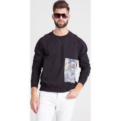 BLUZA Just Cavalli. Czarne bluzy męskie Just Cavalli, m, z nadrukiem, z bawełny, z okrągłym kołnierzem, bez rękawów, bez kaptura. Za 420,00 zł.