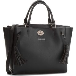 Torebka MONNARI - BAGB170-020 Black. Czarne torebki klasyczne damskie Monnari, ze skóry ekologicznej. W wyprzedaży za 209,00 zł.