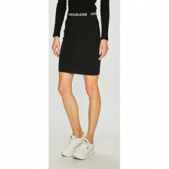 Calvin Klein Jeans - Spódnica. Szare minispódniczki Calvin Klein Jeans, l, z dzianiny, z podwyższonym stanem, dopasowane. Za 299,90 zł.