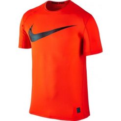 Nike Koszulka treningowa Pro Swoosh Short Sleeve Top M Czerwona r. L - (828541-852). Czerwone t-shirty męskie Nike, l. Za 123,59 zł.