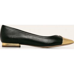 Lauren Ralph Lauren - Baleriny skórzane. Czarne baleriny damskie Lauren Ralph Lauren, bez wzorów, ze skóry, bez obcasa, na obcasie. Za 469,90 zł.