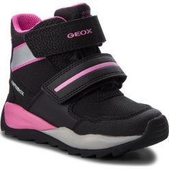 Śniegowce GEOX - J Orizont B G. J842BD 0FU54 C0922 M Black/Fuchsia. Czarne śniegowce dziewczęce Geox, bez zapięcia. W wyprzedaży za 259,00 zł.