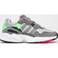 Adidas Originals - Buty Yung-96. Szare buty sportowe damskie adidas Originals, bez wzorów, z materiału, sportowe. Za 399,90 zł.