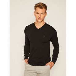 Sweter Trussardi Jeans 52M00420. Niebieskie swetry męskie Trussardi Jeans, m, bez wzorów, z jeansu, klasyczne, z klasycznym kołnierzykiem, bez kaptura. Za 349,00 zł.