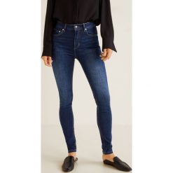 Mango - Jeansy Bstretch. Niebieskie jeansy damskie marki Mango, z aplikacjami, z elastanu, z podwyższonym stanem. Za 199,90 zł.