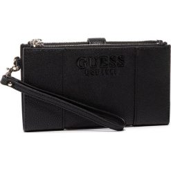 Duży Portfel Damski GUESS - Holly (VG) Slg SWVG76 69570 BLA. Czarne portfele damskie Guess, z aplikacjami, ze skóry ekologicznej. W wyprzedaży za 229,00 zł.