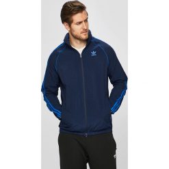 Adidas Originals - Kurtka. Niebieskie płaszcze męskie adidas Originals, xl, bez wzorów, z poliesteru, krótkie, z kapturem. Za 279,90 zł.