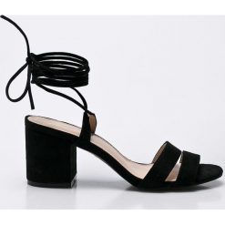 Public Desire - Sandały. Czarne sandały damskie marki Public Desire, bez wzorów, z materiału, bez obcasa, na obcasie, na sznurówki. W wyprzedaży za 99,90 zł.
