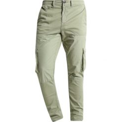 Bojówki męskie: Mads Nørgaard RICHIE PAYSER Bojówki army green