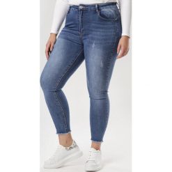 Niebieskie Jeansy Slim Laguny. Niebieskie jeansy damskie Born2be. Za 99,99 zł.