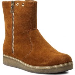 Botki CAPRICE - 9-26409-29 Cognac Suede 307. Pomarańczowe botki damskie marki Caprice, ze skóry. W wyprzedaży za 289,00 zł.
