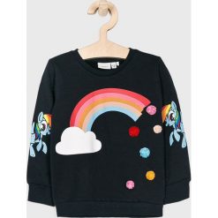 Name it - Bluza dziecięca 80-110 cm. Różowe bluzy dziewczęce marki Name it, z nadrukiem, z bawełny, bez rękawów, bez kaptura. W wyprzedaży za 59,90 zł.