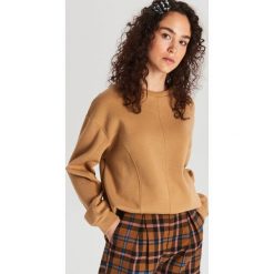 Bluza oversize z przeszyciami - Brązowy. Pomarańczowe bluzy damskie Cropp, s, bez wzorów, bez rękawów, bez kaptura. Za 69,99 zł.