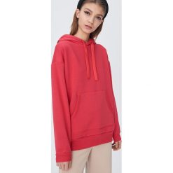 Bluza basic z kieszenią - Pomarańczowy. Pomarańczowe bluzy damskie Sinsay, s, bez wzorów, bez rękawów, bez kaptura. Za 49,99 zł.