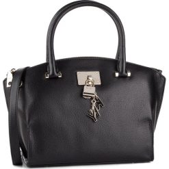 Torebka DKNY - Elissa-Tz Satchel-Pe R91DHA50 Bgd/Blk/Gold. Czarne torebki klasyczne damskie DKNY, bez wzorów, ze skóry, klasyczne, bez dodatków. W wyprzedaży za 769,00 zł.