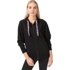 Armani Exchange Bluza Czarny. Czarne bluzy damskie Armani Exchange, l, bez wzorów, z bawełny, bez rękawów, bez kaptura. Za 683,95 zł.