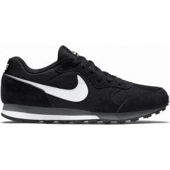 Buty sportowe Nike MD Runner 2 (749794-010). Buty sportowe męskie Nike, ze skóry, bez zapięcia, nike md runner. Za 205,00 zł.