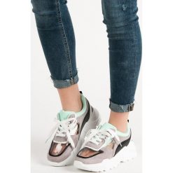 Transparentne sneakersy na platformie. Sneakersy damskie Merg Selection, z zamszu. Za 99,90 zł.