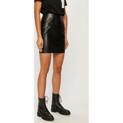 Answear Lab - Spódnica. Czarne spódniczki damskie Answear Lab, na co dzień, s, bez wzorów, z bawełny, casualowe, mini, proste. Za 129,90 zł.
