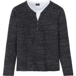 Shirt z długim rękawem w optyce 2 w 1 bonprix czarny melanż. Czarne koszulki męskie bonprix, s, bez wzorów, bez kołnierzyka, z długim rękawem, długie. Za 54,99 zł.
