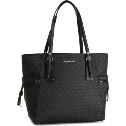 Torebka MICHAEL MICHAEL KORS - Voyager 30F8SV6T4V Black. Czarne torebki klasyczne damskie MICHAEL Michael Kors, bez wzorów, ze skóry ekologicznej, klasyczne, duże, bez dodatków. Za 1079,00 zł.