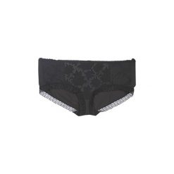 Szorty i bokserki PLAYTEX INVISIBLE ELEGANCE. Czarne skarpetki damskie Playtex, bez wzorów. Za 79,00 zł.