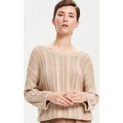 Sweter z szerokimi rękawami - Beżowy. Swetry damskie Reserved. W wyprzedaży za 39,99 zł.