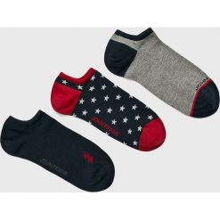 John Frank - Skarpetki (3 pack). Skarpetki męskie John Frank, bez wzorów, z elastanu. W wyprzedaży za 19,90 zł.