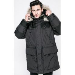 G-Star Raw - Parka. Czarne płaszcze męskie G-Star RAW, m, bez wzorów, z bawełny, retro, długie, z kapturem. W wyprzedaży za 899,90 zł.