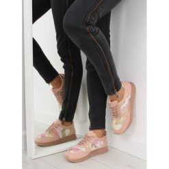 Buty sportowe różowe TAVAR. Różowe buty sportowe damskie FunKee.pl, bez wzorów, z tkaniny, sportowe. Za 81,89 zł.