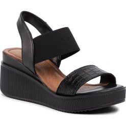 Sandały LASOCKI - 2242-06 Black. Czarne klapki damskie Lasocki, bez wzorów, ze skóry, bez obcasa, na obcasie. Za 159,99 zł.