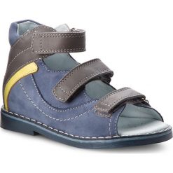 Sandały MIDO - 801 Jeans. Niebieskie sandały chłopięce marki Mido, z jeansu, bez zapięcia. W wyprzedaży za 159,00 zł.