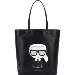 Karl Lagerfeld Ikonik Torebka Czarny. Czarne torebki klasyczne damskie KARL LAGERFELD, bez wzorów, ze skóry, bez dodatków. Za 857,95 zł.