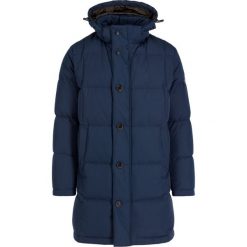 Kurtka zimowa Pierre Cardin 69880/000/4595. Niebieskie kurtki męskie Pierre Cardin, na zimę, m, bez wzorów, z poliesteru, bez kaptura. W wyprzedaży za 669,00 zł.