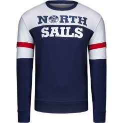 Bluza NORTH SAILS. Niebieskie bluzy męskie North Sails, z nadrukiem, z bawełny, marine, bez kołnierzyka, bez rękawów, bez kaptura. W wyprzedaży za 336,00 zł.