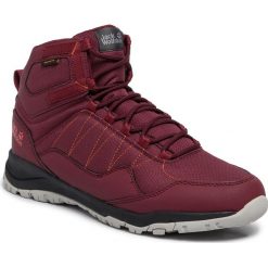 Sneakersy JACK WOLFSKIN - Maze Texapore Mid W 4035651 Burgundy/Phantom. Czerwone półbuty damskie Jack Wolfskin, bez wzorów, ze skóry ekologicznej, bez obcasa, na płaskiej podeszwie, bez zapięcia. W wyprzedaży za 289,00 zł.