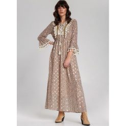 Beżowa Sukienka Simpson. Brązowe sukienki damskie Renee, s, z nadrukiem, boho, maxi, rozkloszowane. Za 169,99 zł.