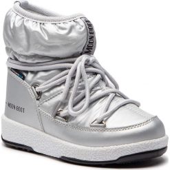 Śniegowce MOON BOOT - Jr Girl Low 34051800002 Silver Met. Szare śniegowce dziewczęce Moon Boot, bez zapięcia. W wyprzedaży za 249,00 zł.