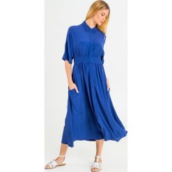 SUKIENKA SPUMA Sportmax Code. Sukienki damskie Sportmax Code, bez wzorów, eleganckie, bez kołnierzyka, bez rękawów. Za 1599,00 zł.