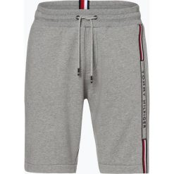 Tommy Hilfiger - Spodenki męskie – Europe, szary. Szare spodenki i szorty męskie TOMMY HILFIGER, xxl, z haftami, z dresówki, klasyczne, krótkie. Za 299,95 zł.