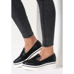Czarne Slip On Toile De Jouy. Czarne tenisówki damskie vices. Za 69,99 zł.